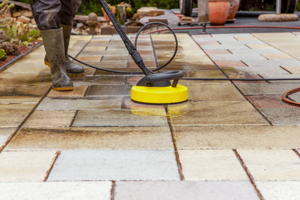 Best Driveway Pressure Washing  in Line Acres, MO